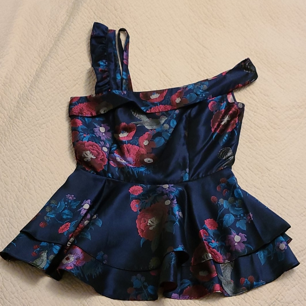 Peplum Scripted Top